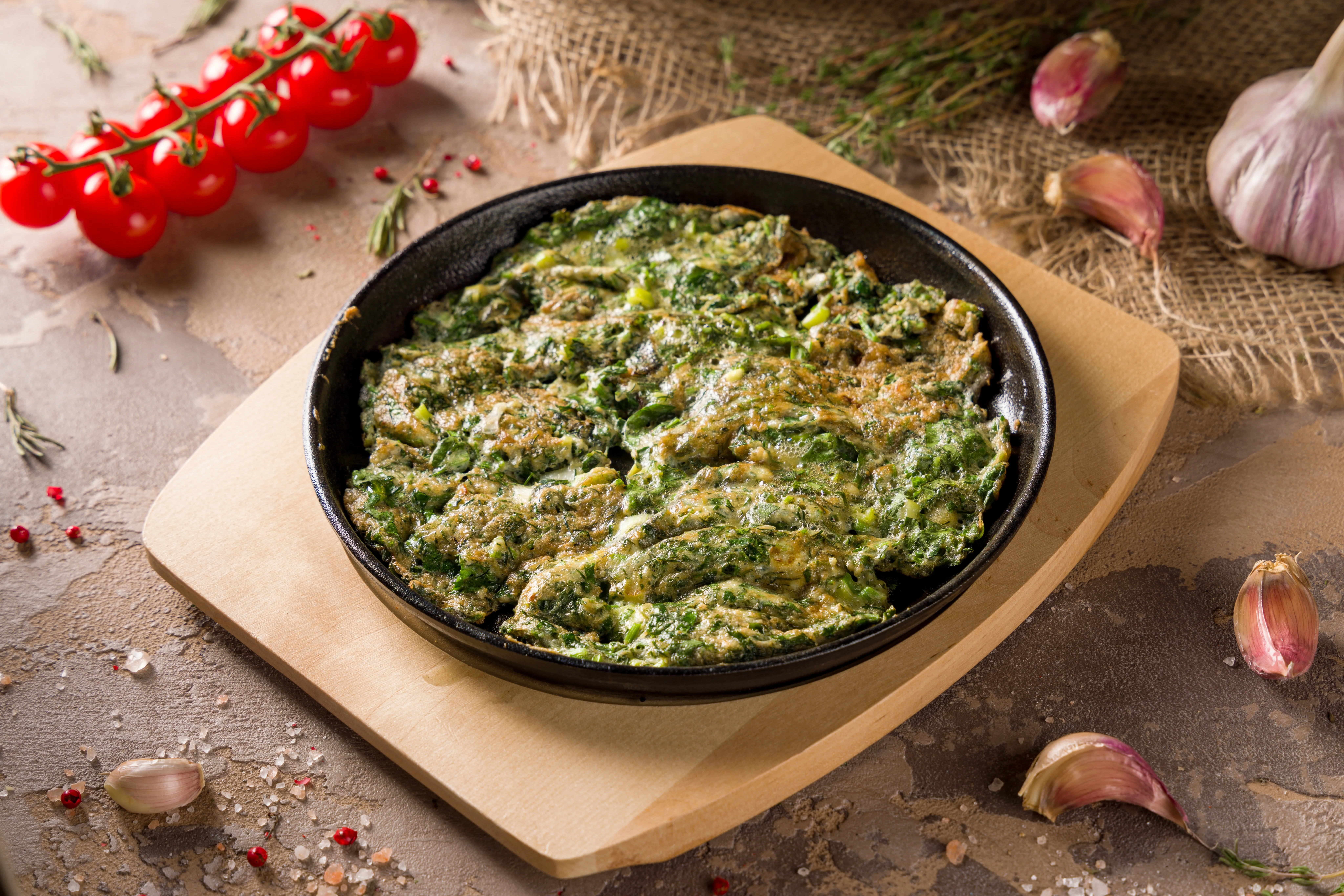 Кюкю (яичница с зеленью)